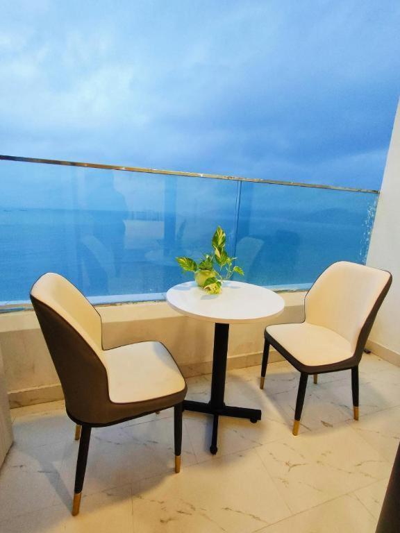 Tms Pullman Hotel, Can Ho Sieu Sang, Truc Dien Bien Quy Nhon Bagian luar foto